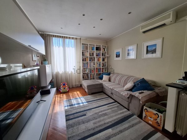 appartamento in affitto a Genova in zona Sestri Ponente