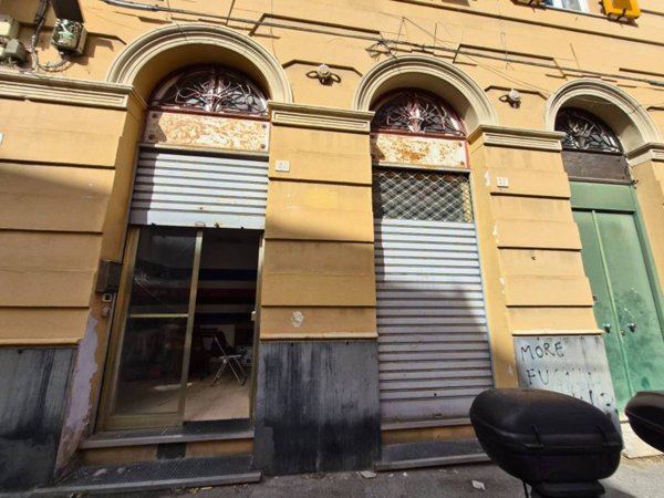 negozio in affitto a Genova in zona Marassi