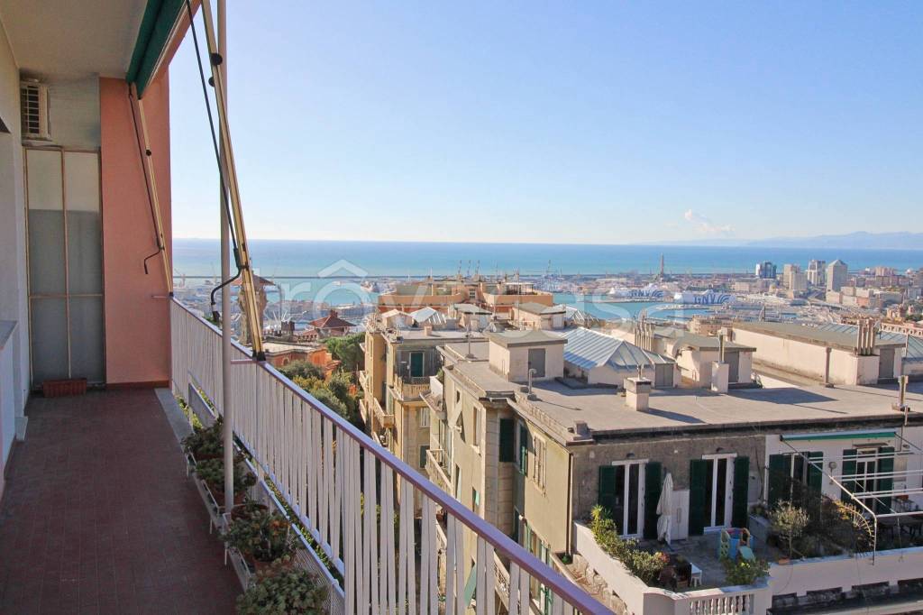 appartamento in affitto a Genova in zona Castelletto