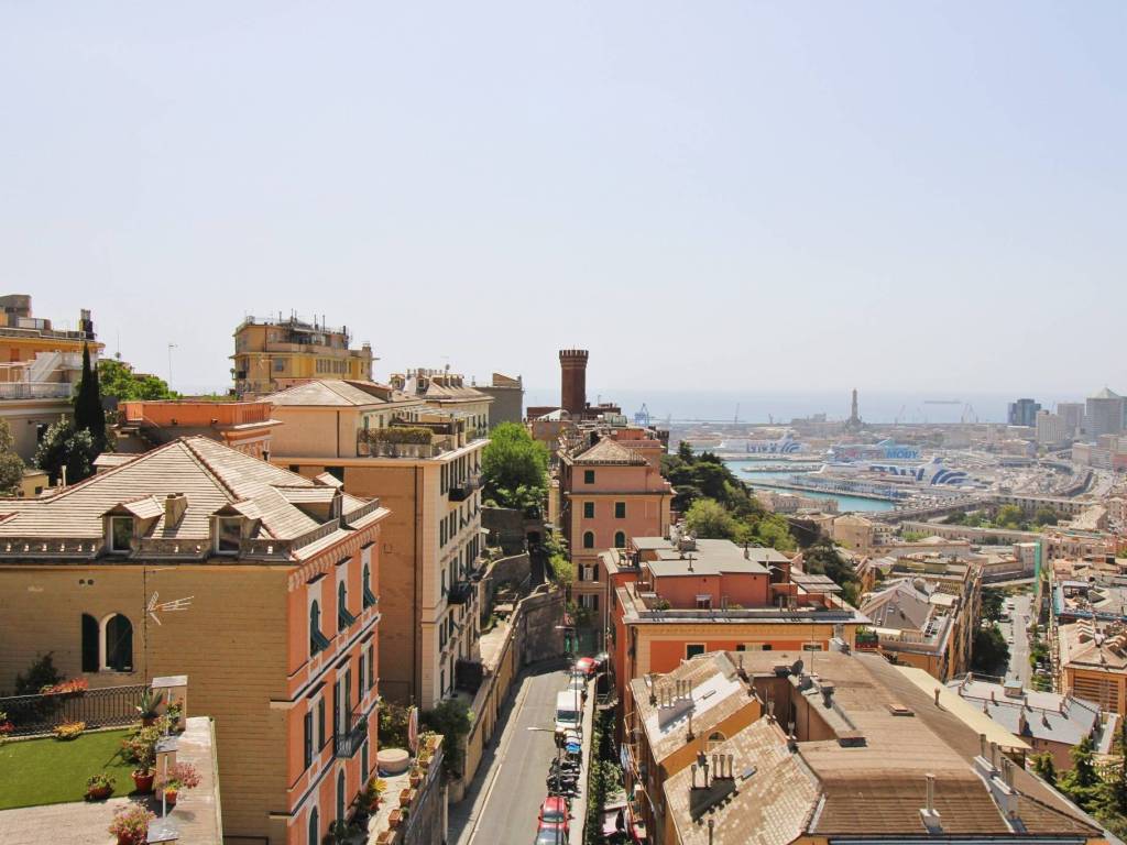 appartamento in affitto a Genova