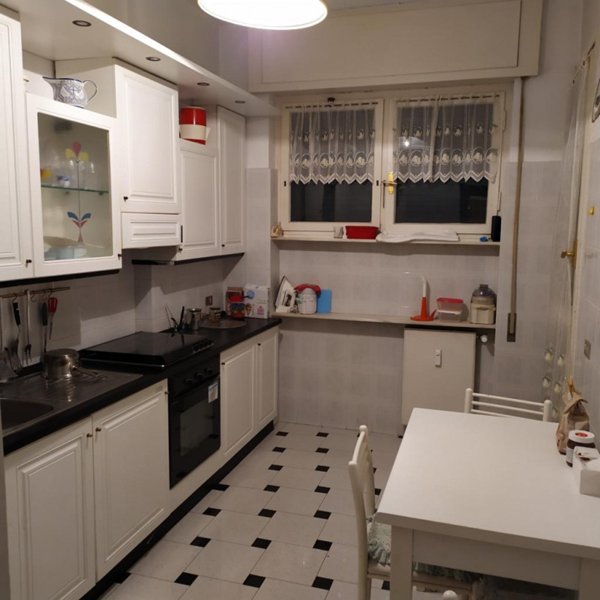 appartamento in affitto a Genova in zona Castelletto