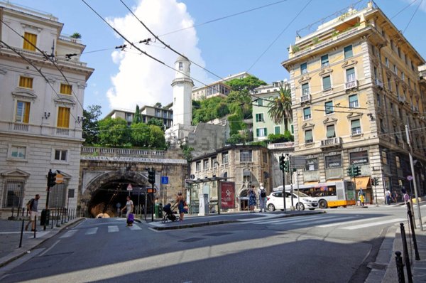 appartamento in affitto a Genova in zona Castelletto