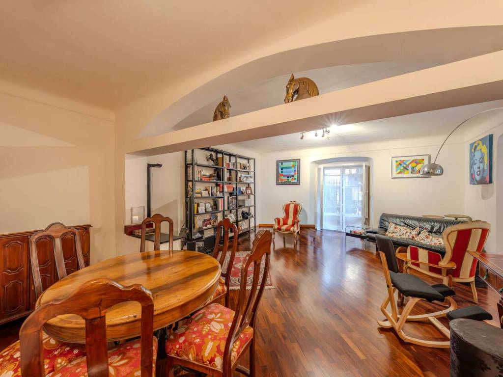 appartamento in affitto a Genova in zona San Vincenzo