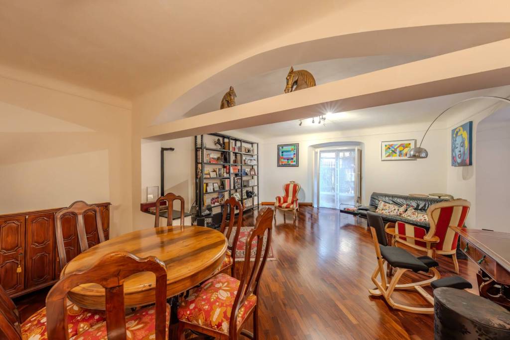 appartamento in affitto a Genova in zona San Vincenzo