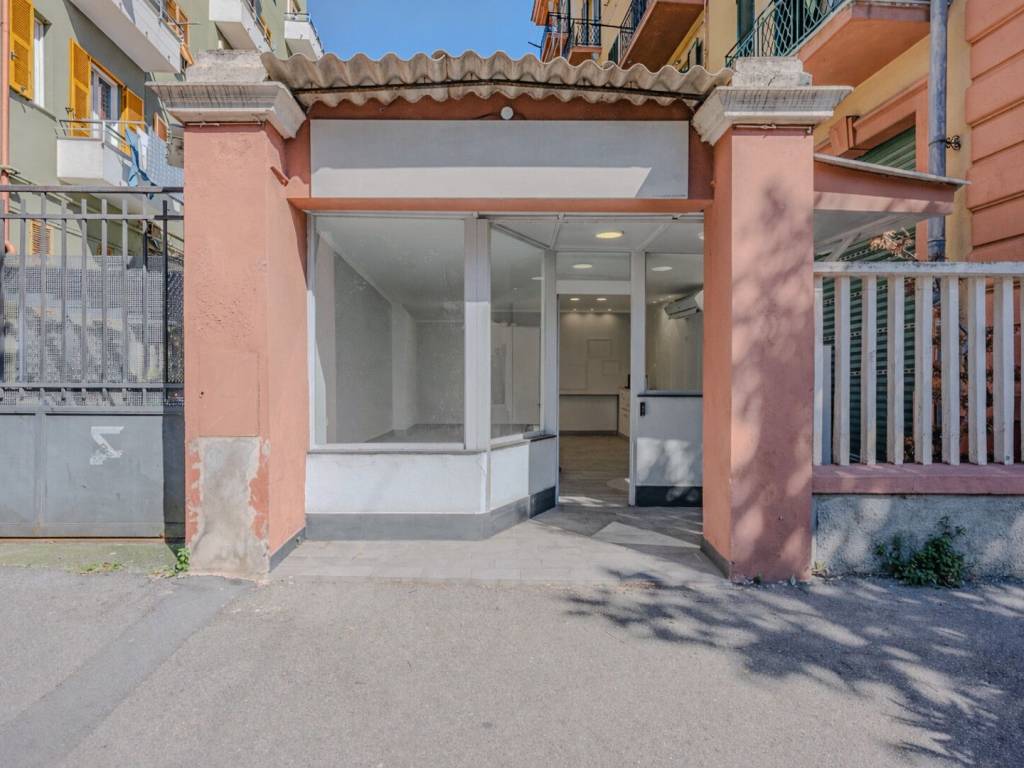 negozio in affitto a Genova in zona Albaro
