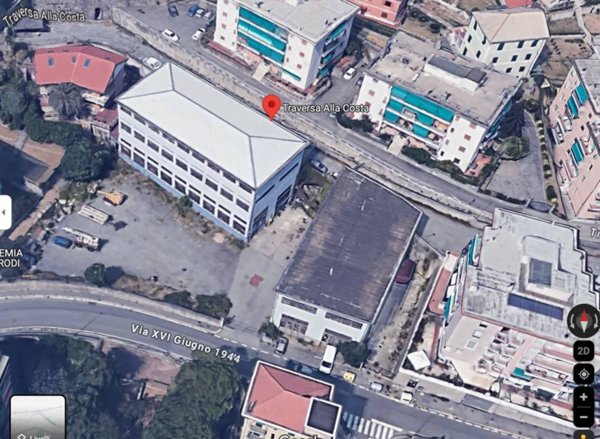 locale di sgombero in affitto a Genova in zona Sestri Ponente