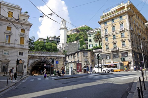 appartamento in affitto a Genova in zona Castelletto
