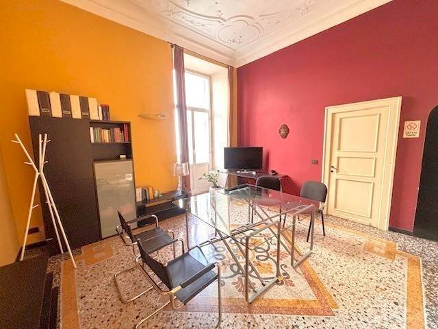 ufficio in affitto a Genova in zona Centro Storico