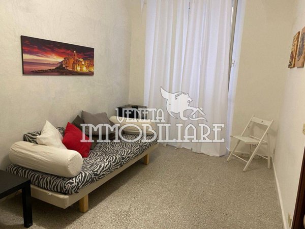 appartamento in affitto a Genova in zona Sottoripa / Maddalena / Molo