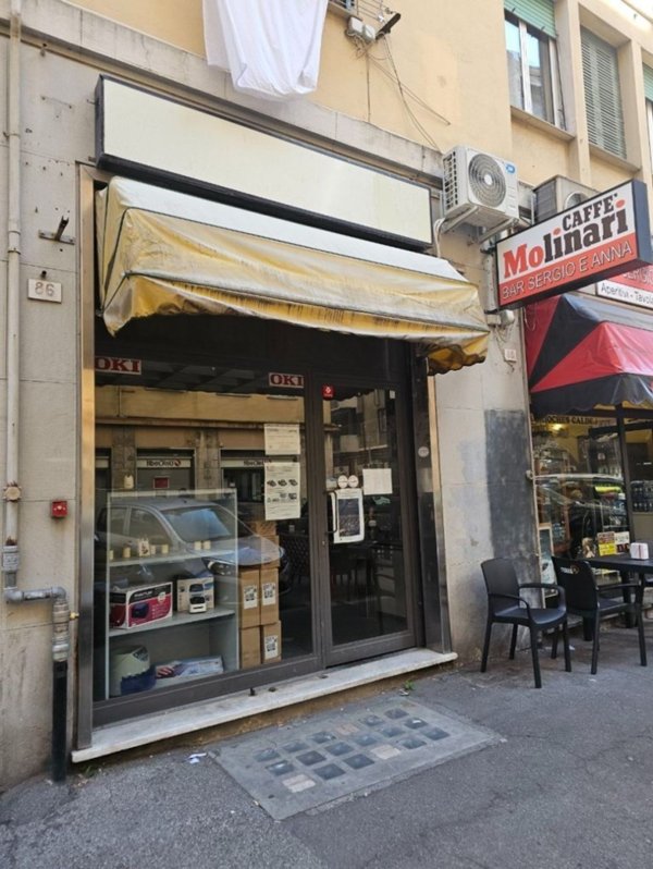 negozio in affitto a Genova in zona Marassi