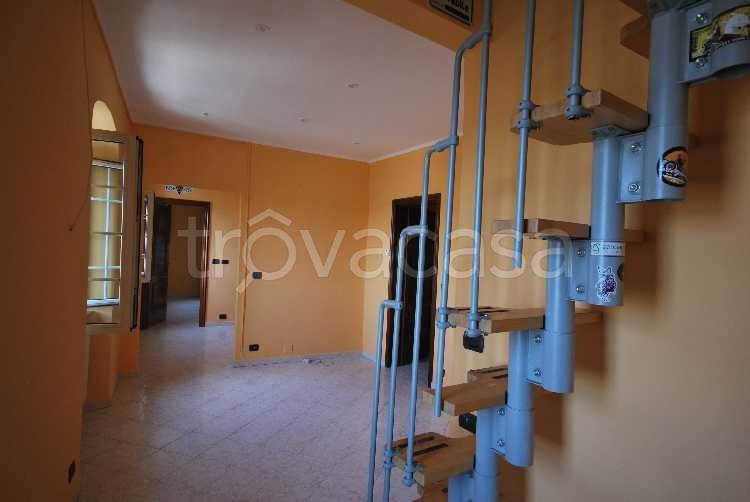 appartamento in affitto a Genova in zona Sottoripa / Maddalena / Molo