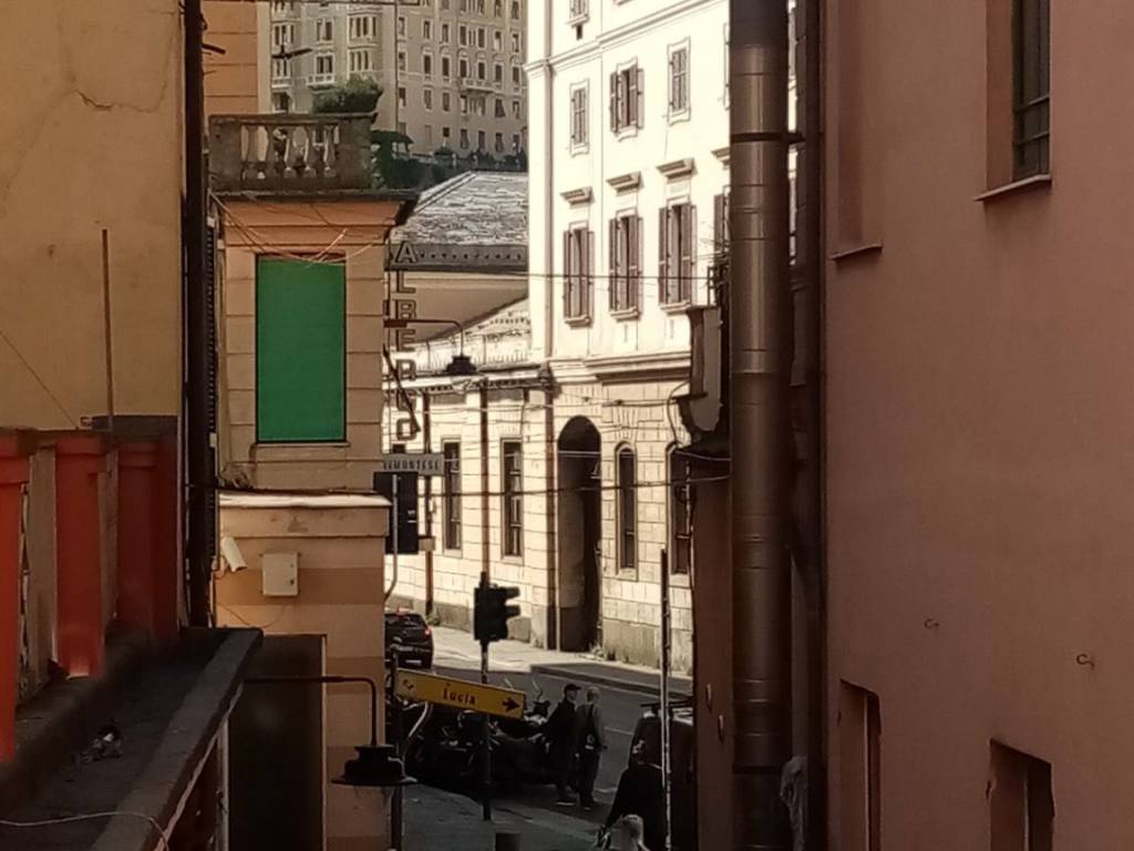 appartamento in affitto a Genova in zona Lagaccio / Granarolo