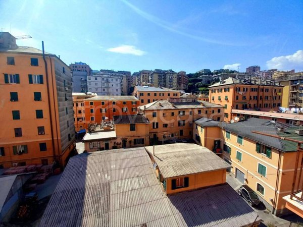 appartamento in affitto a Genova in zona Marassi