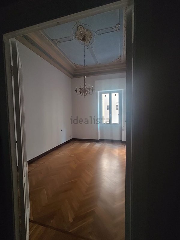 appartamento in affitto a Genova in zona Carignano
