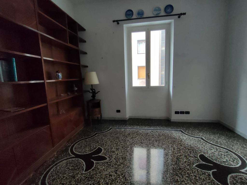 appartamento in affitto a Genova in zona Sestri Ponente