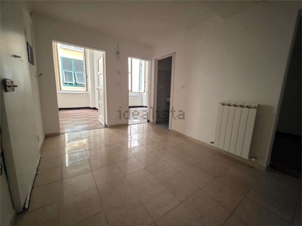 appartamento in affitto a Genova in zona Sottoripa / Maddalena / Molo