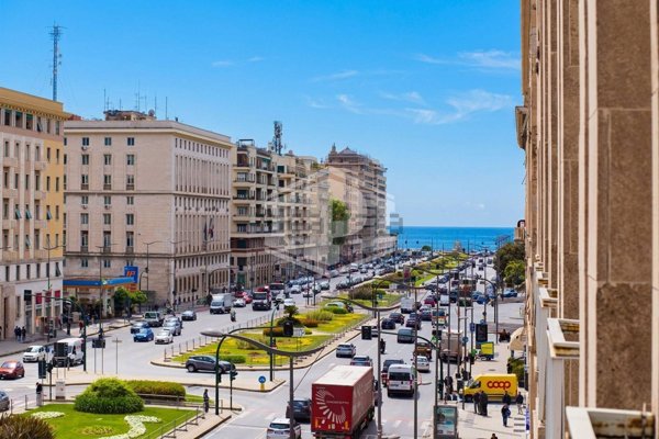 ufficio in affitto a Genova in zona Foce