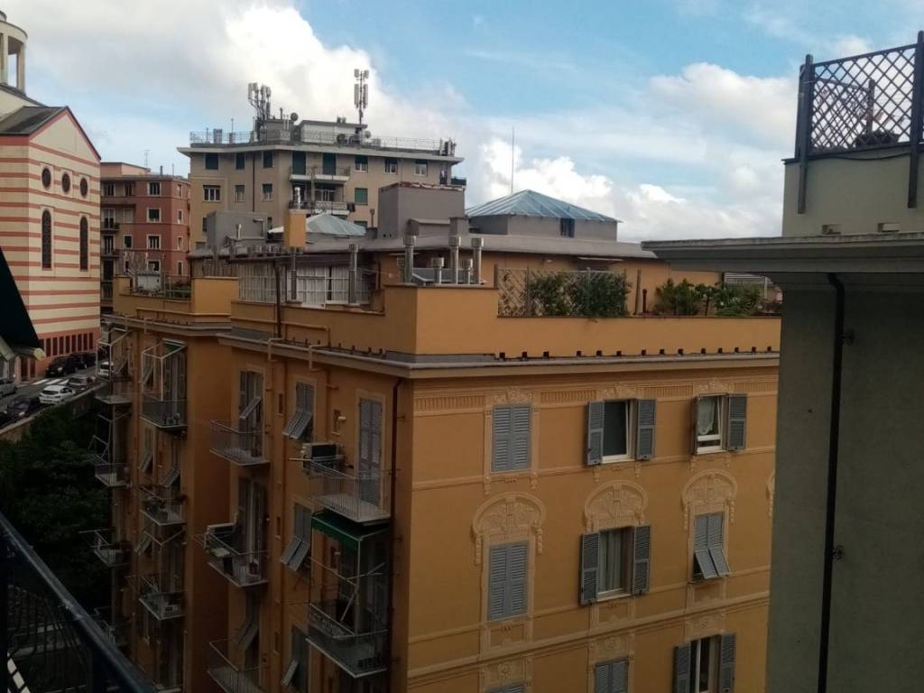 appartamento in affitto a Genova in zona Castelletto