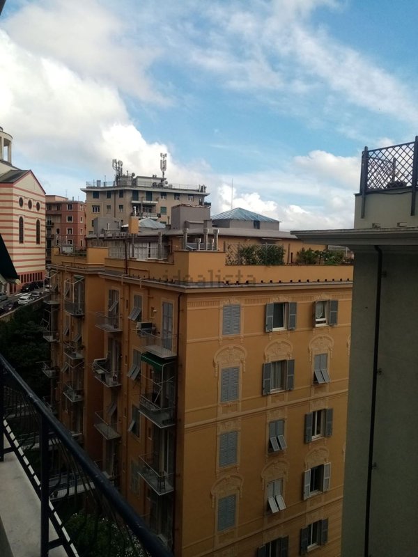 appartamento in affitto a Genova in zona Castelletto