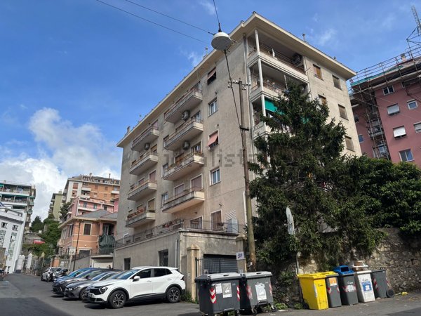 appartamento in affitto a Genova in zona San Martino