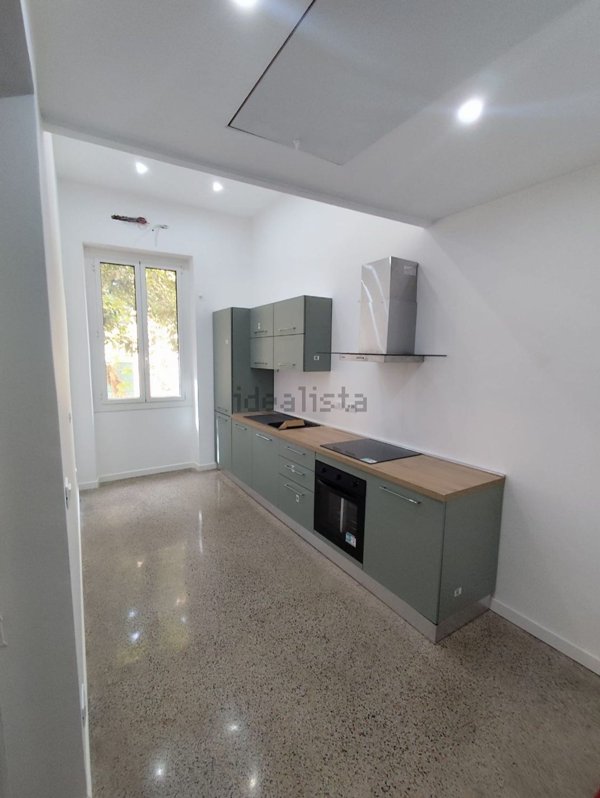 appartamento in affitto a Genova in zona Carignano