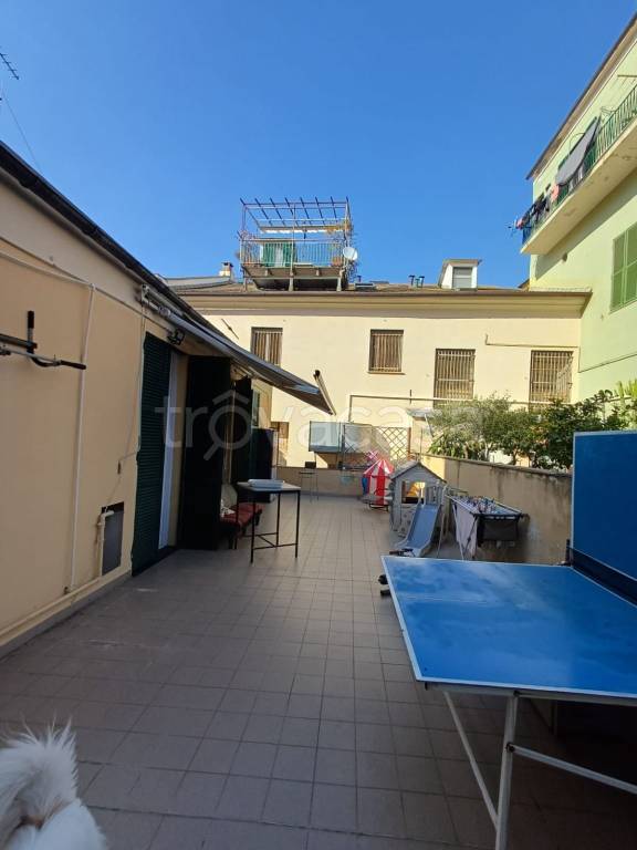 appartamento in affitto a Genova in zona Sestri Ponente