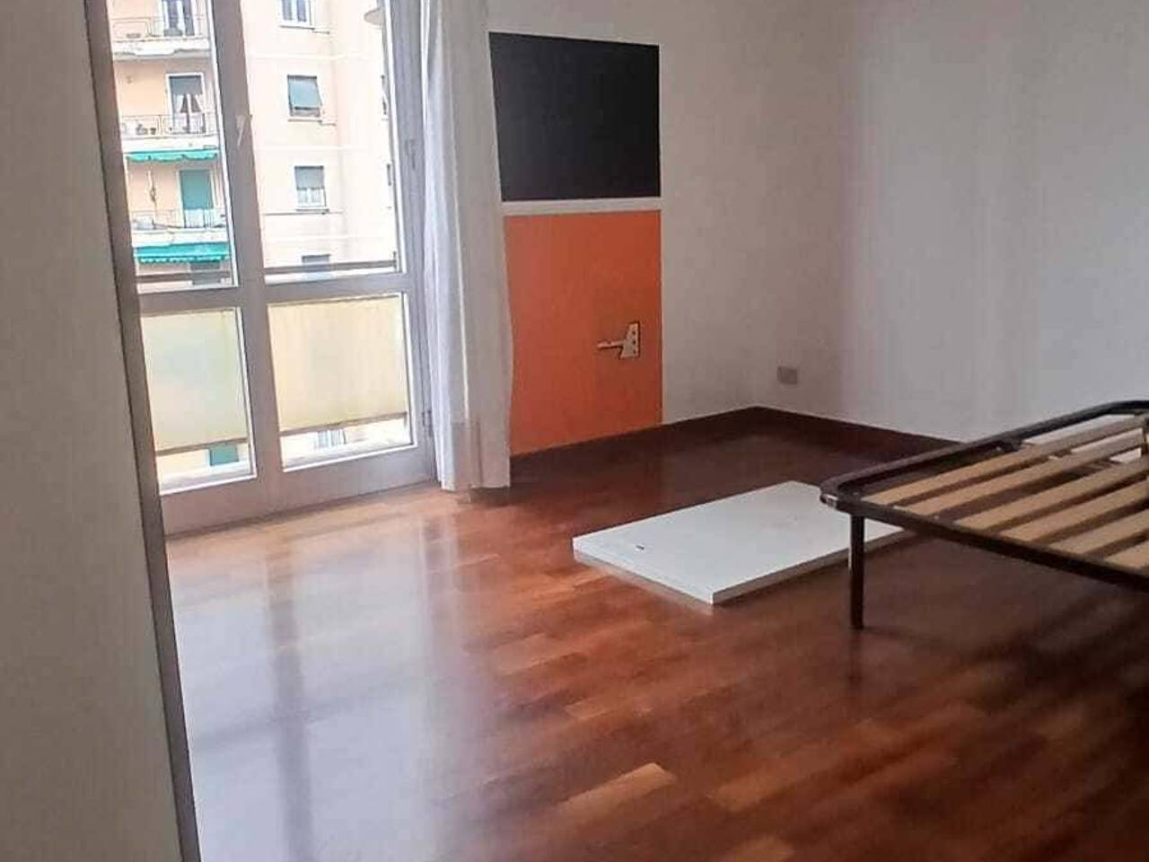 negozio in affitto a Genova in zona San Fruttuoso