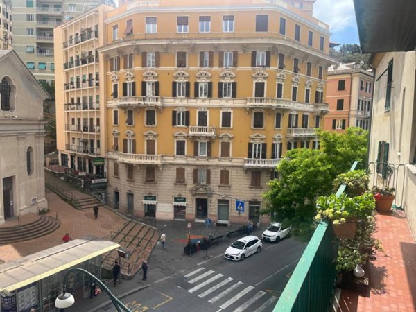 appartamento in affitto a Genova in zona Castelletto