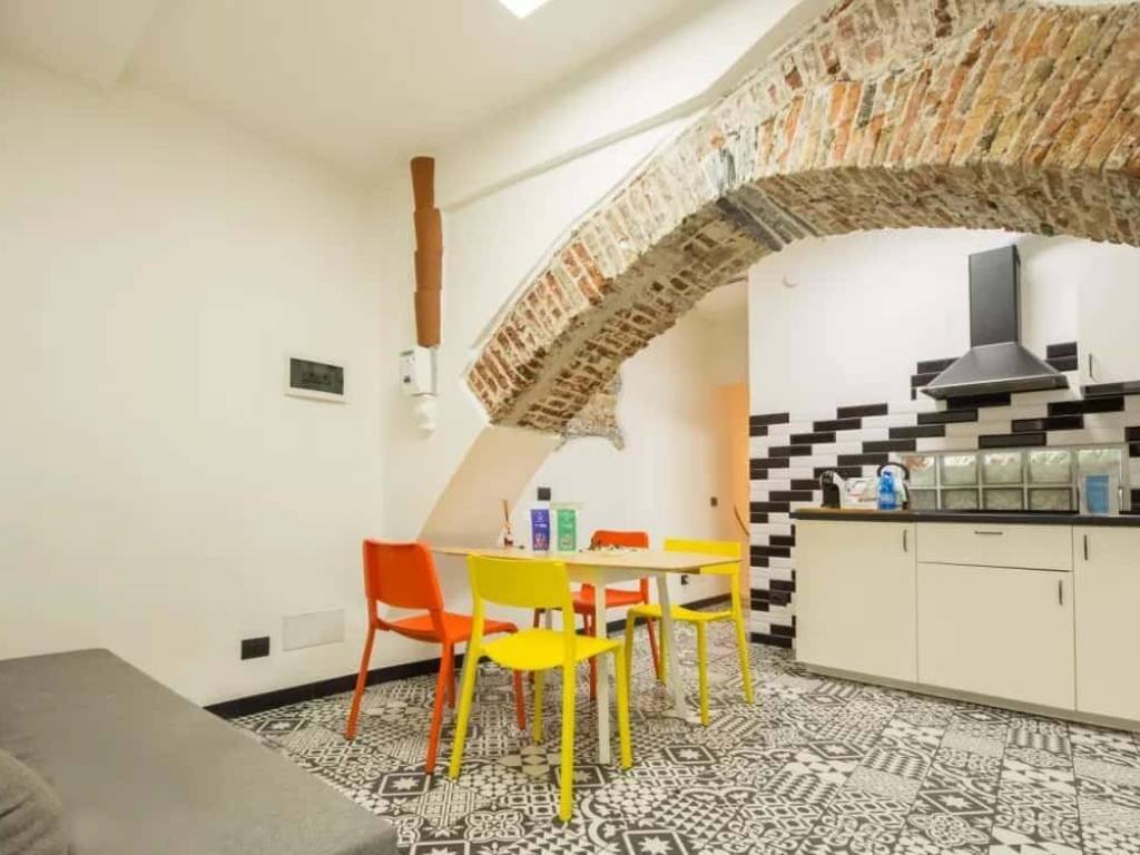 appartamento in affitto a Genova in zona Sottoripa / Maddalena / Molo