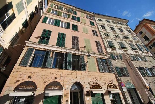 appartamento in affitto a Genova in zona Sottoripa / Maddalena / Molo