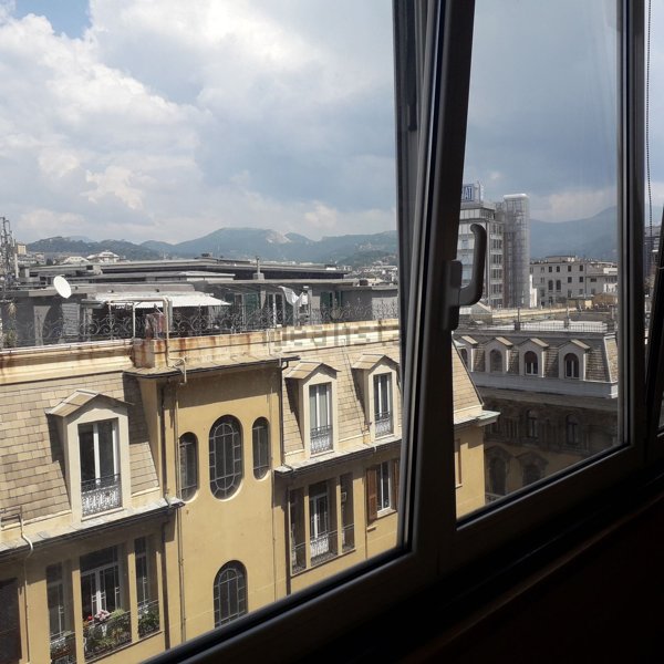 appartamento in affitto a Genova in zona San Vincenzo
