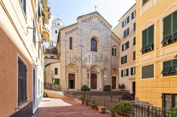 appartamento in affitto a Genova in zona Sottoripa / Maddalena / Molo