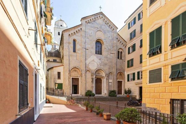 appartamento in affitto a Genova in zona Sottoripa / Maddalena / Molo