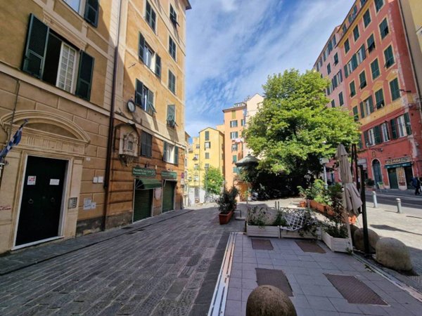 appartamento in affitto a Genova in zona Sottoripa / Maddalena / Molo