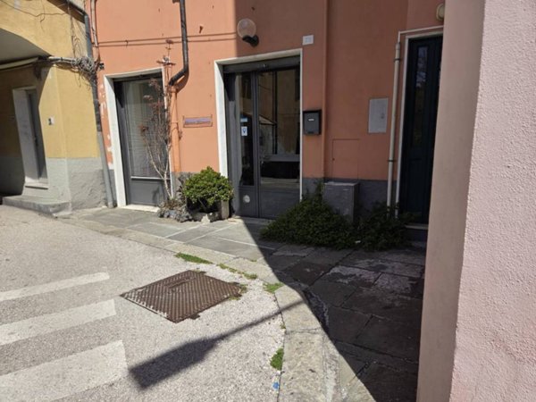 ufficio in affitto a Genova in zona Palmaro / Pra'