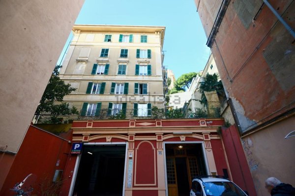appartamento in affitto a Genova in zona Castelletto