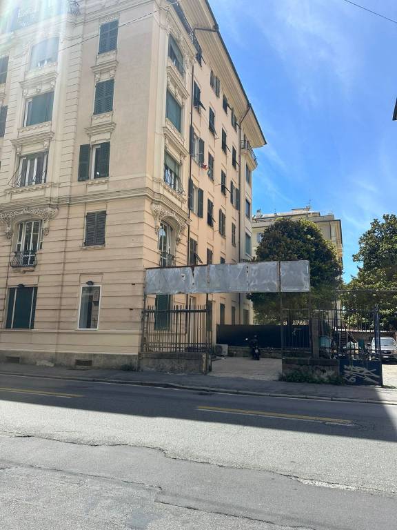 appartamento in affitto a Genova in zona Foce