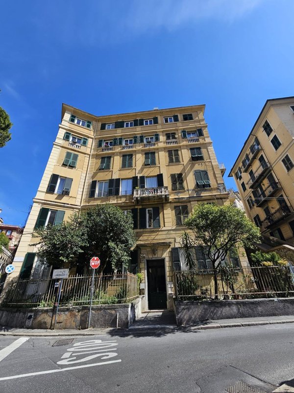 appartamento in affitto a Genova in zona Portoria / Piccapietra