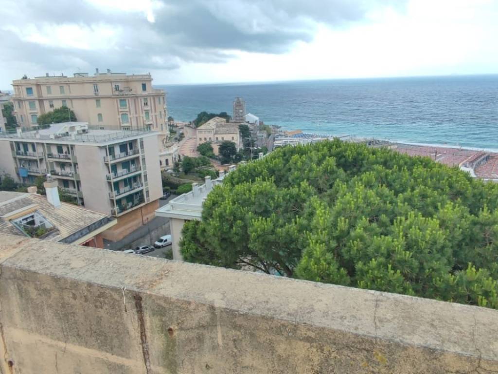 appartamento in affitto a Genova in zona Albaro