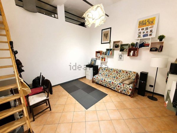 appartamento in affitto a Genova in zona Sottoripa / Maddalena / Molo