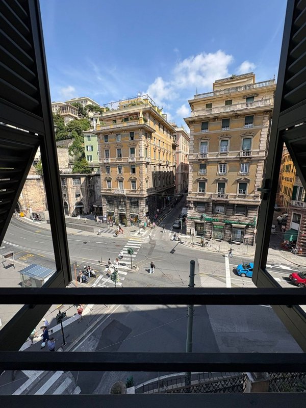 appartamento in affitto a Genova in zona Sturla