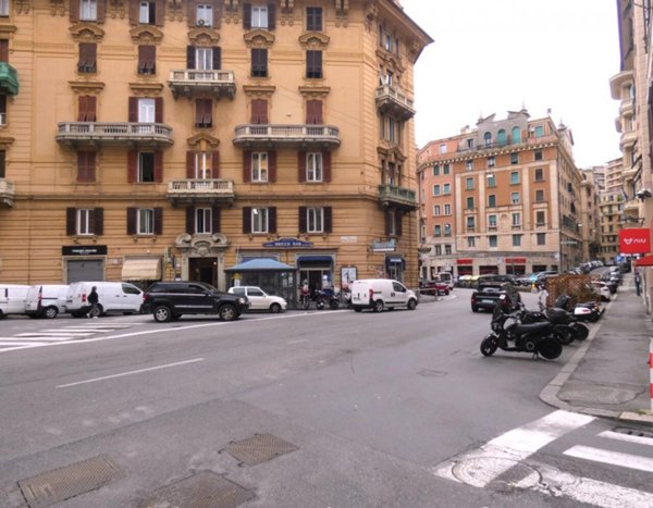 ufficio in affitto a Genova in zona Carignano
