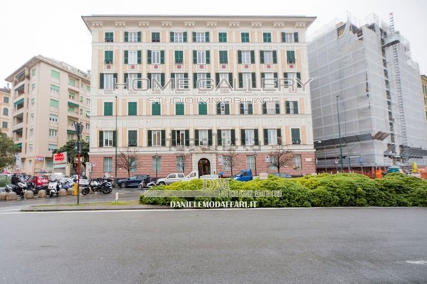 appartamento in affitto a Genova in zona Carignano
