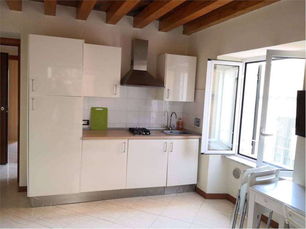 appartamento in affitto a Genova in zona Lagaccio / Granarolo