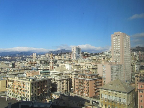 ufficio in affitto a Genova in zona Sampierdarena
