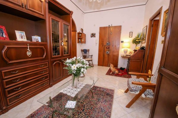 appartamento in affitto a Genova in zona Sestri Ponente