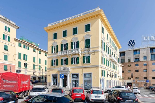 ufficio in affitto a Genova in zona DiNegro
