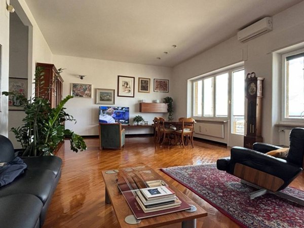appartamento in affitto a Genova in zona Foce