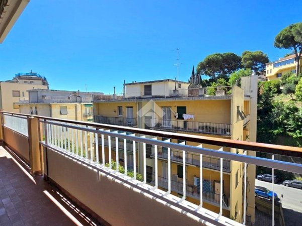 pentavano in affitto a Genova in zona Pegli