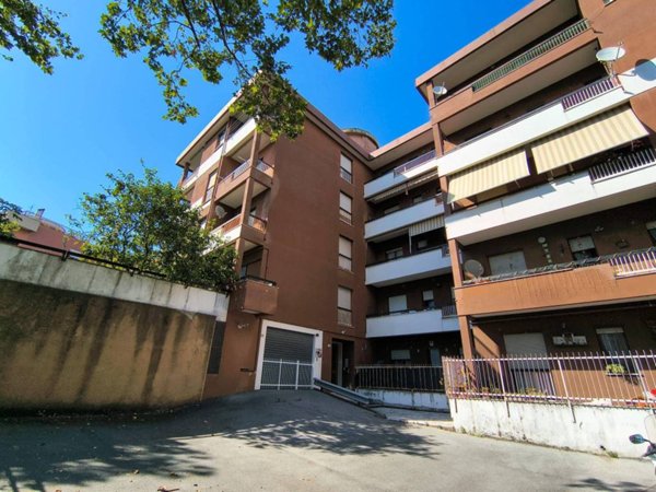 appartamento in affitto a Genova in zona Sestri Ponente